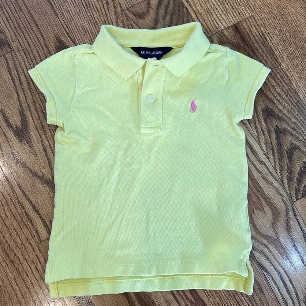 Ralph Lauren Polo Shirt. Size 2/2T. Excellent to Like New Condition.